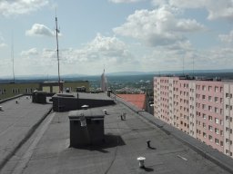 2019r widok z dachu południe pasmo Gór Świętokrzyskich